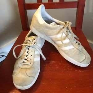 Adidas Gazelles - Cream / US Size 9